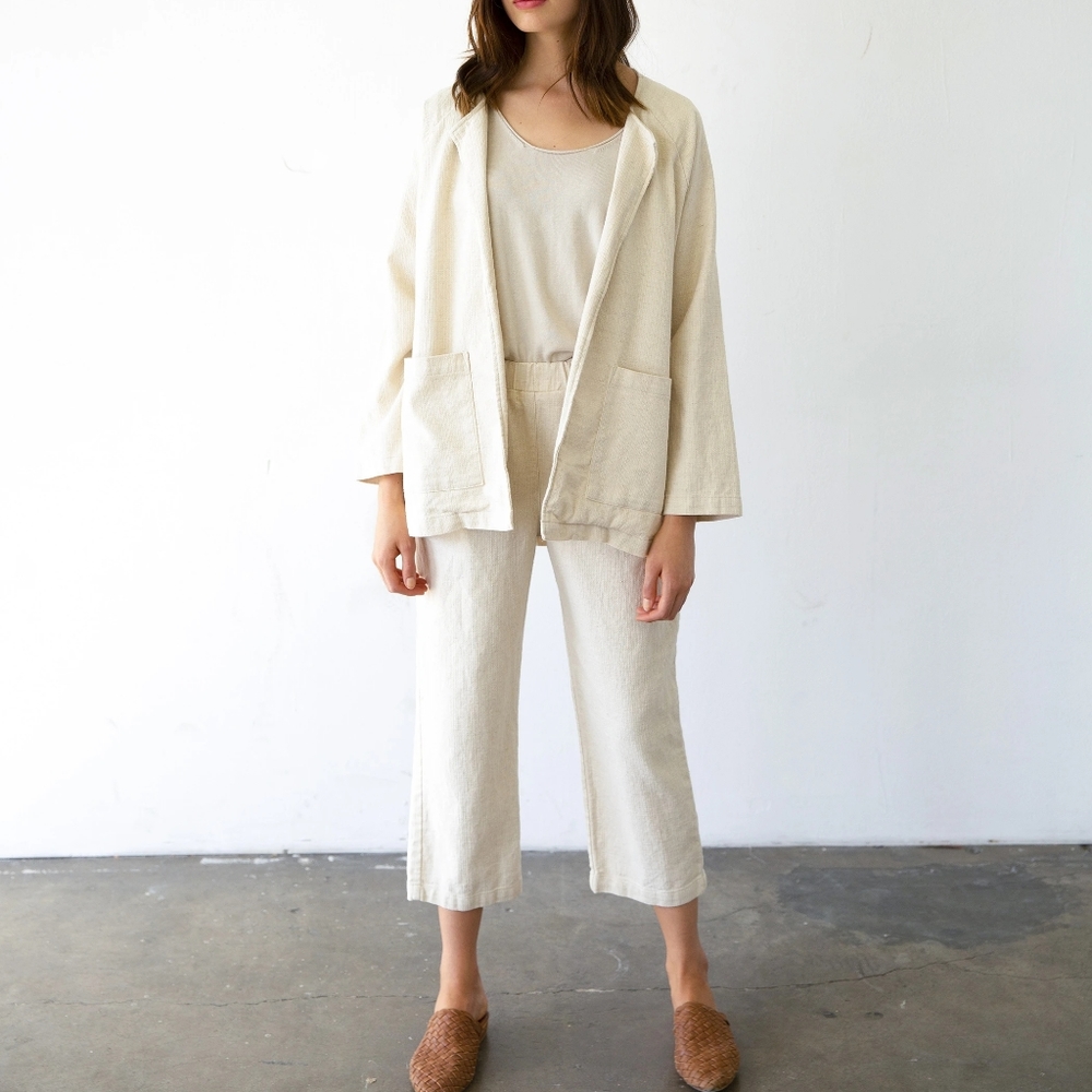 Nwot It is well LA weaved cropped pants